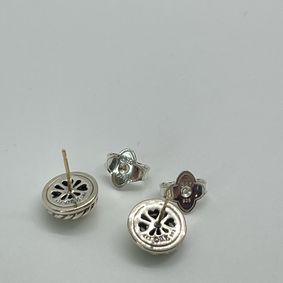 David Yurman Cookie Cutter Earrings with Black Onyx & 14k Gold - Picture 9 of 14